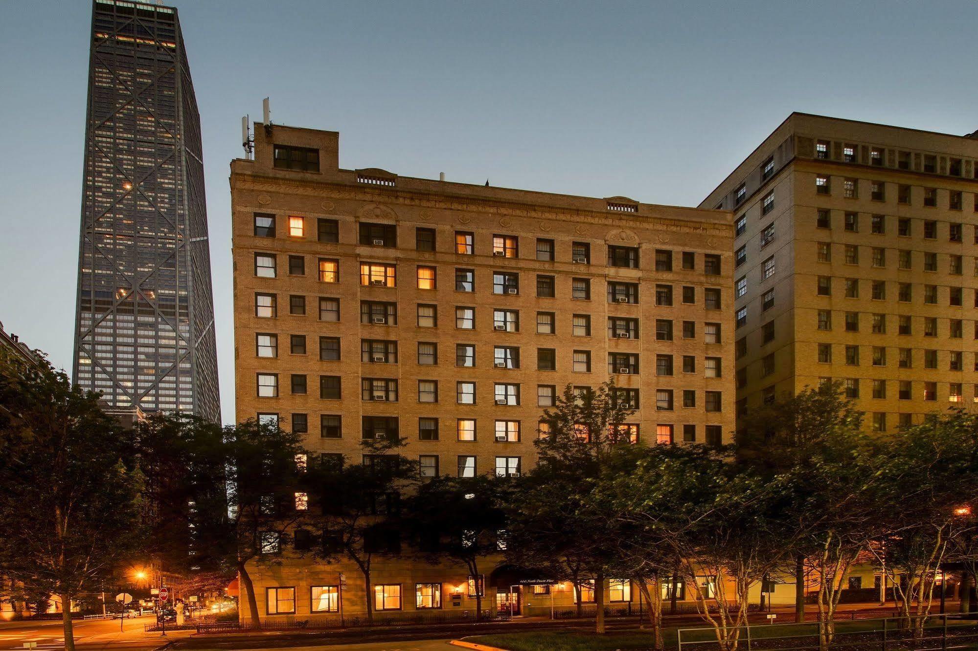 Dewitt Hotel And Suites Chicago Exteriér fotografie