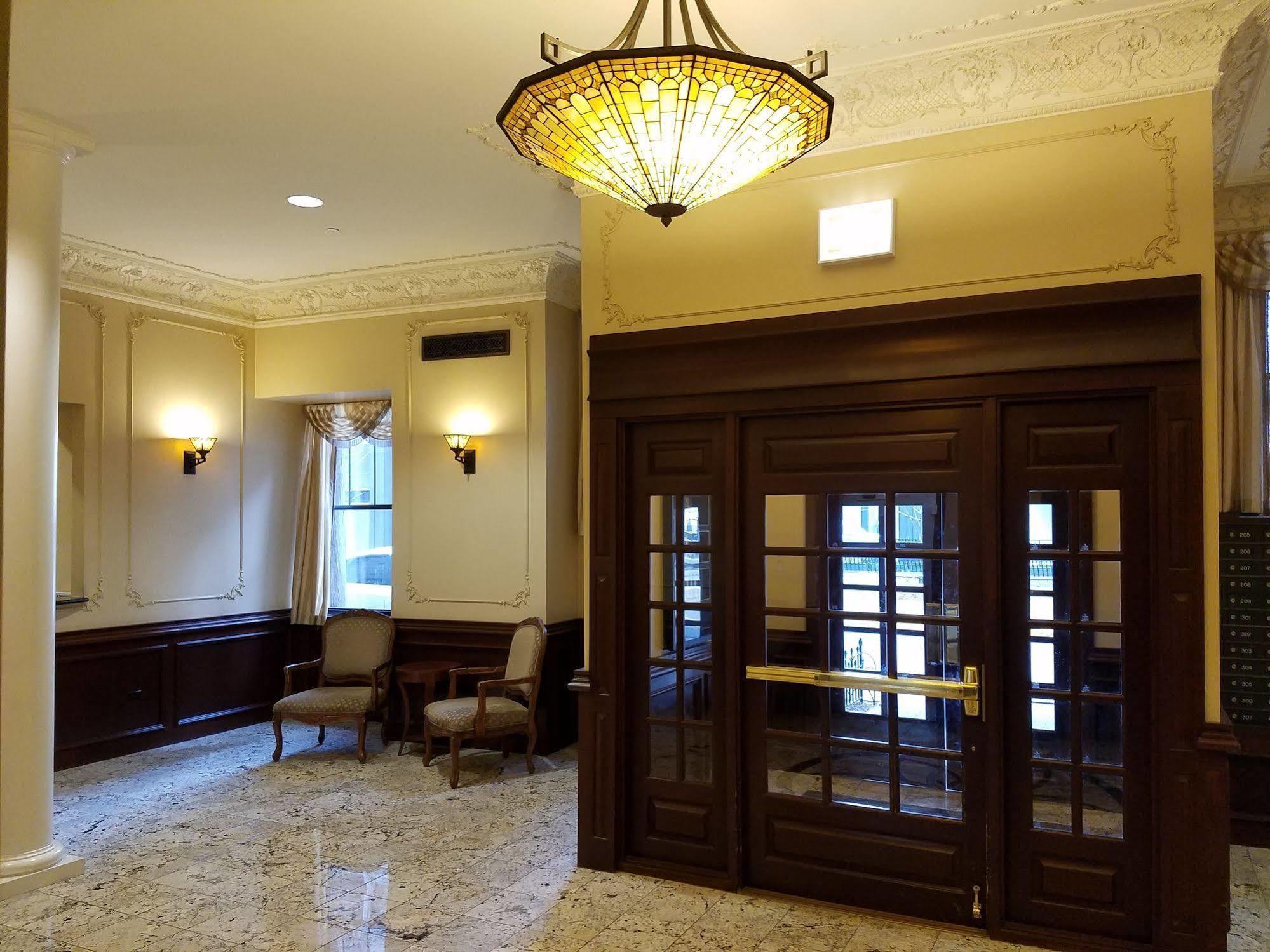 Dewitt Hotel And Suites Chicago Exteriér fotografie