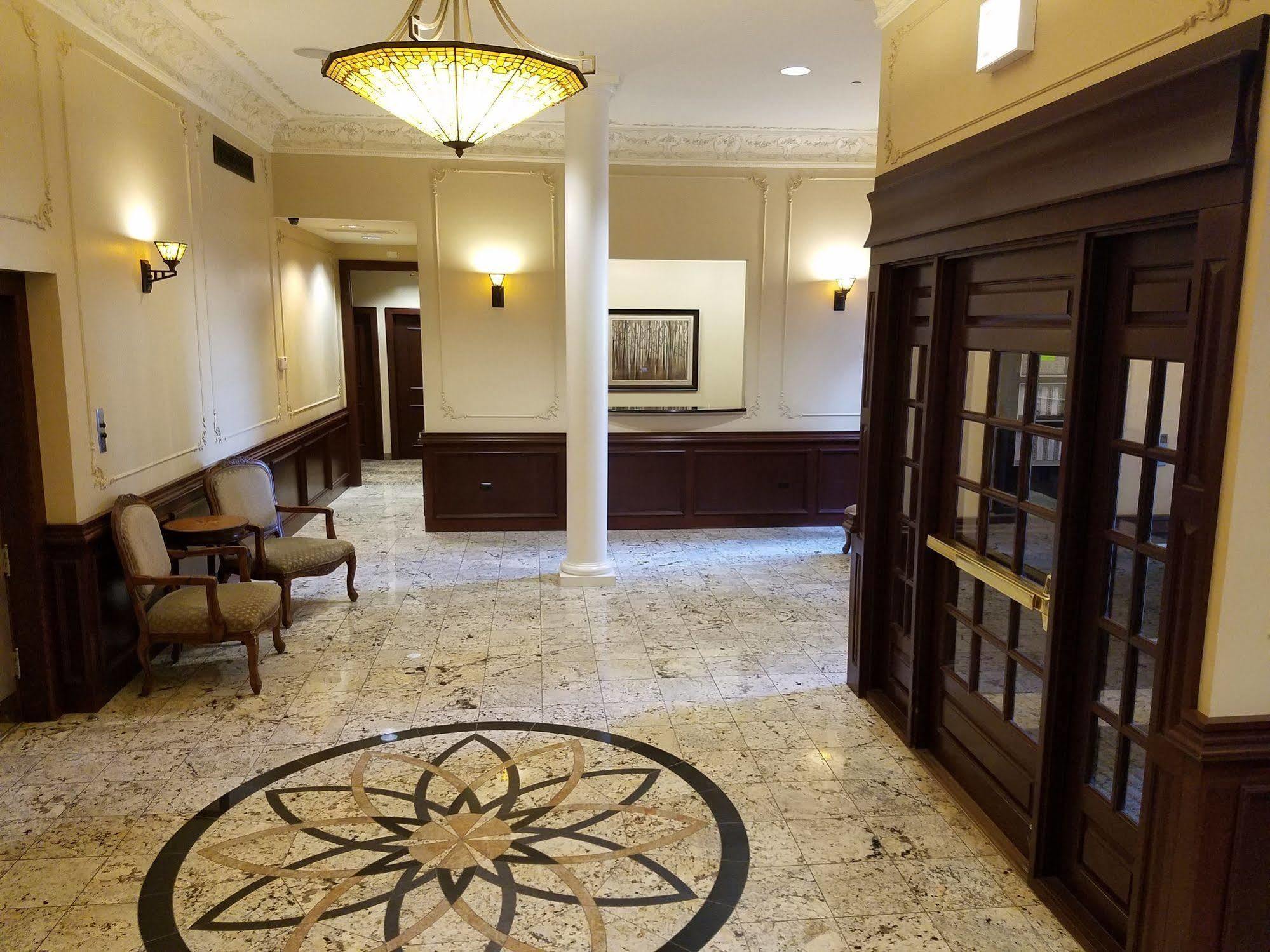 Dewitt Hotel And Suites Chicago Exteriér fotografie